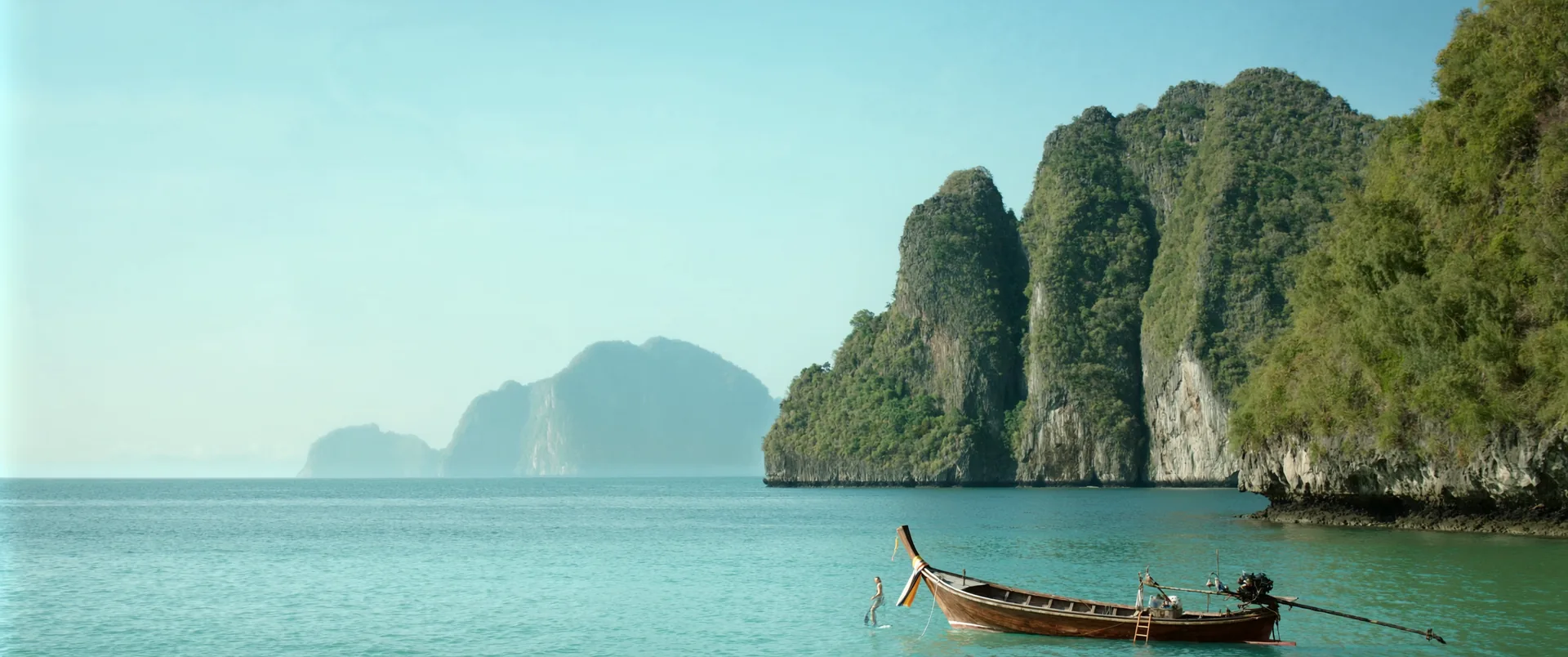 Thailand — islands, temples, night markets